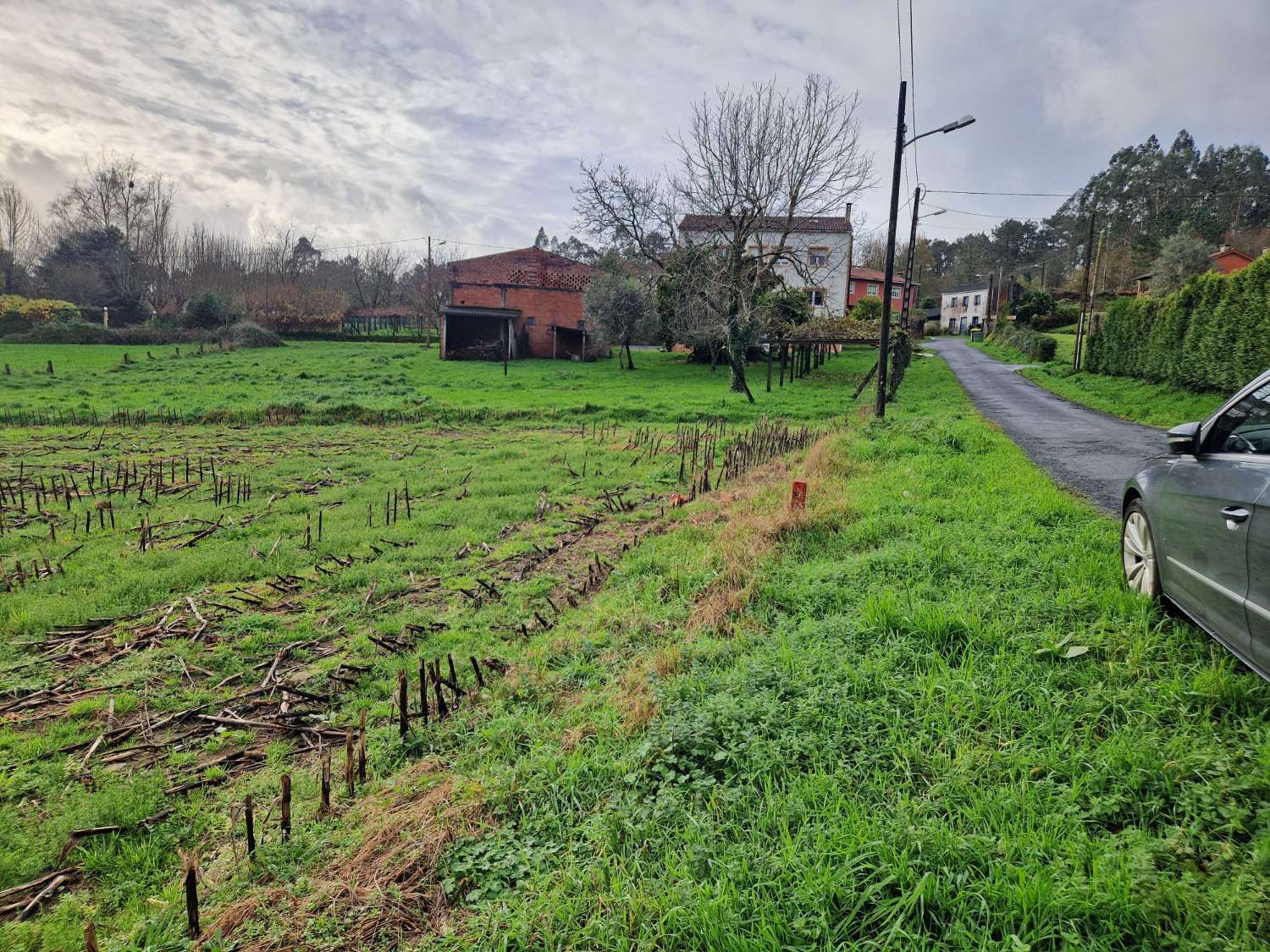 Building Site en venda in Brión