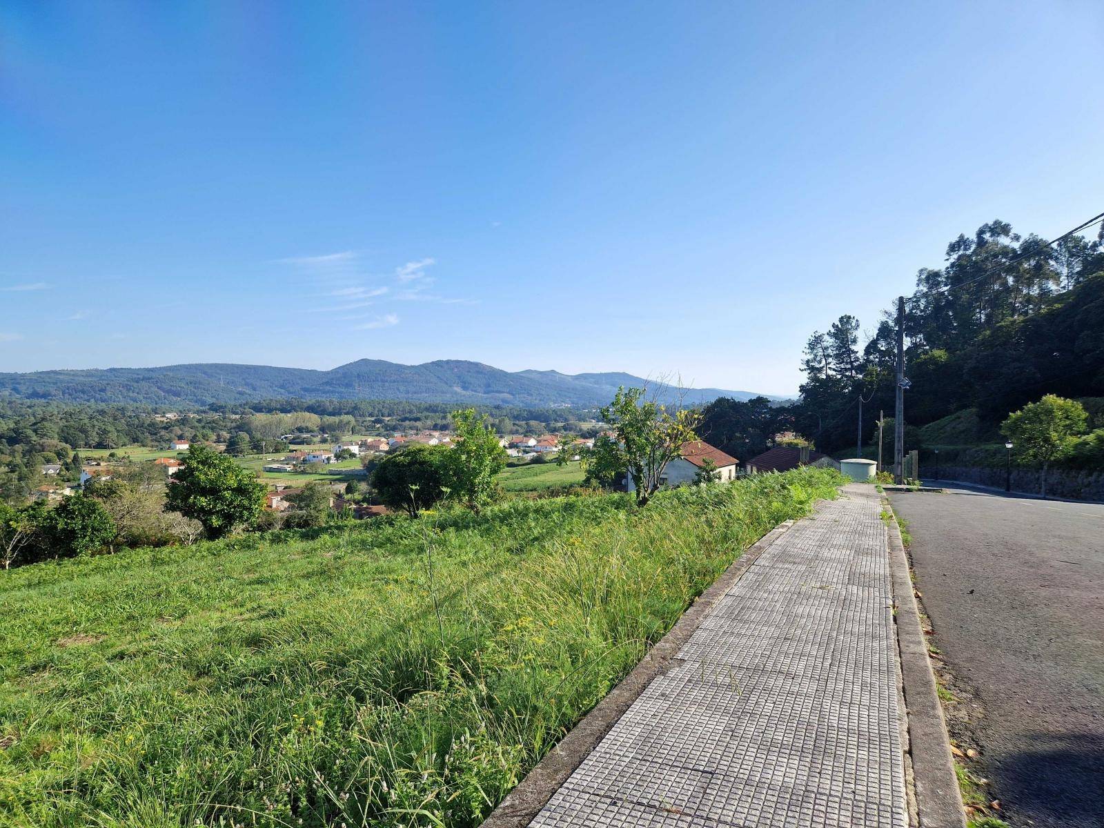 Bauplatz zum verkauf in Brión